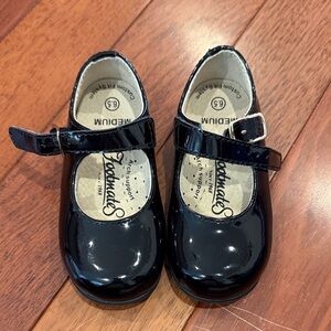 FootMates Black Patent Mary Jane Girls Dress Shoes